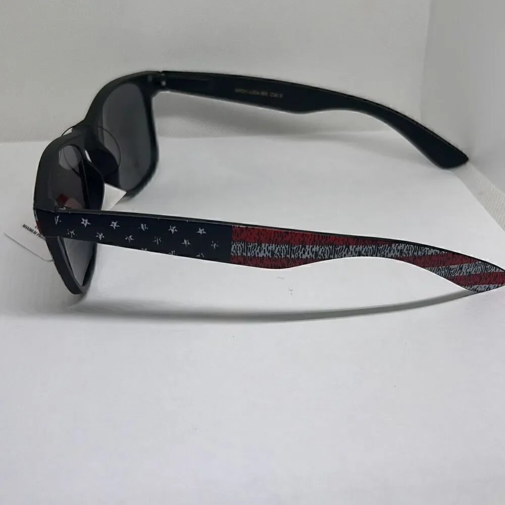 Patriotic retro unisex classic USA sunglasses